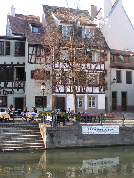 petite-france