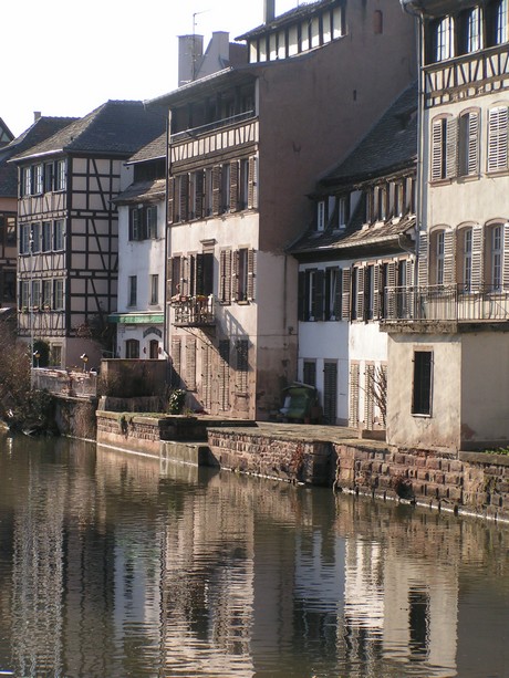 petite-france