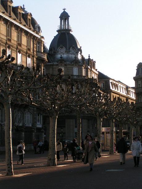 place-broglie