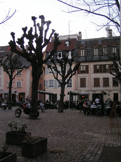 place-marche-gayot