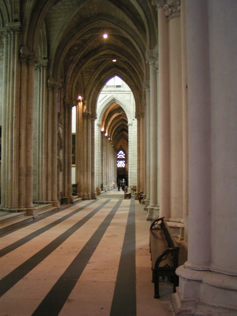 tours-kathedrale