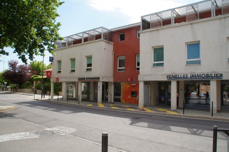 Venelles